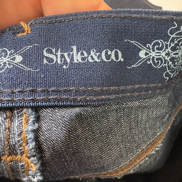 Style Co Jeans Women Size 4P Dark Wash Straight Leg Denim‎ Pants - Picture 6 of 9